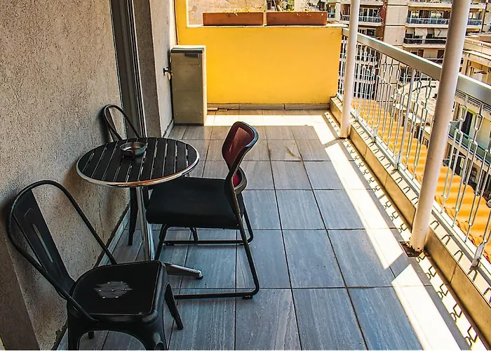 Bit Pazar Luxury With Balcony * סלוניקי