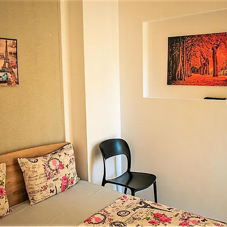 Bit Pazar Luxury With Balcony דירה סלוניקי